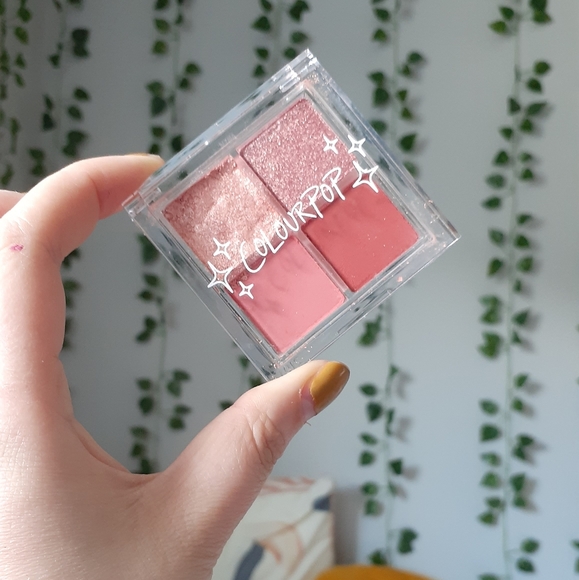 BNIB Colourpop Pressed Powder Quad in Creamsicle - Picture 1 of 4